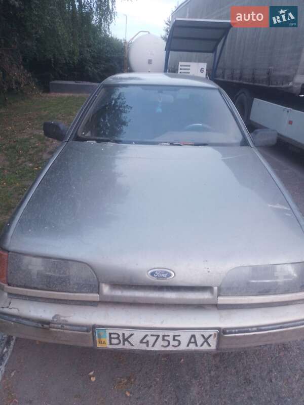 Ліфтбек Ford Scorpio 1985 в Рівному