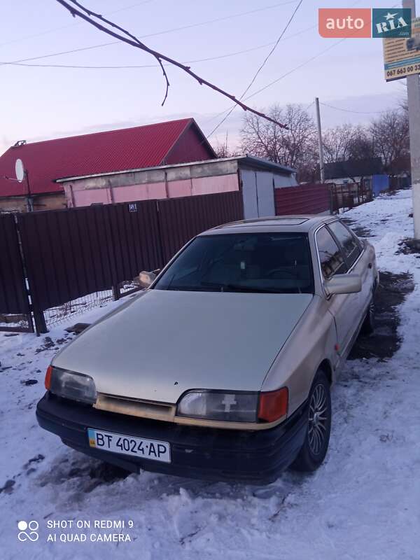 Лифтбек Ford Scorpio 1988 в 
