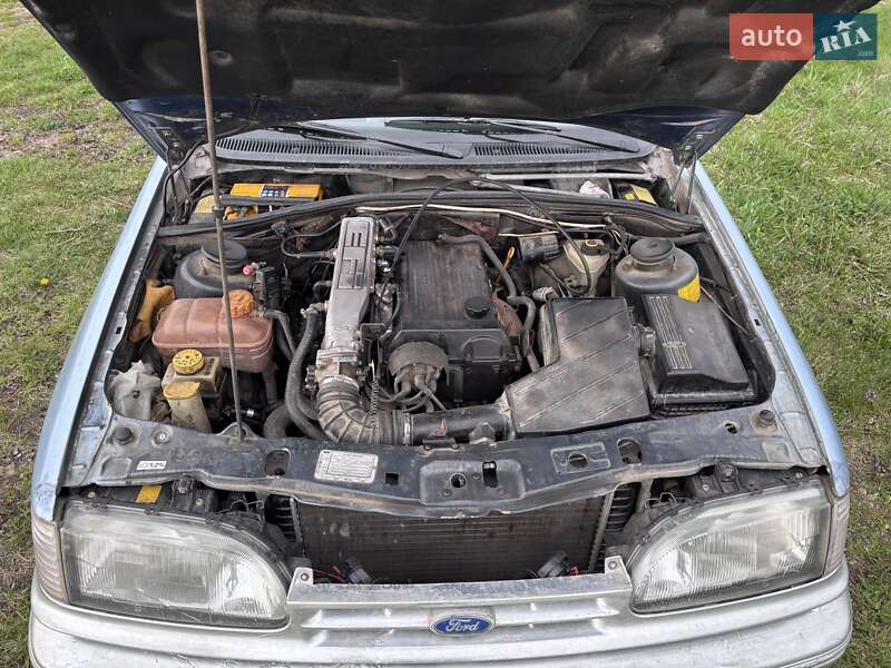 Седан Ford Scorpio 1994 в Чернівцях