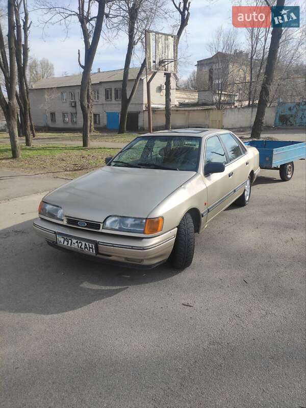 Седан Ford Scorpio 1990 в 