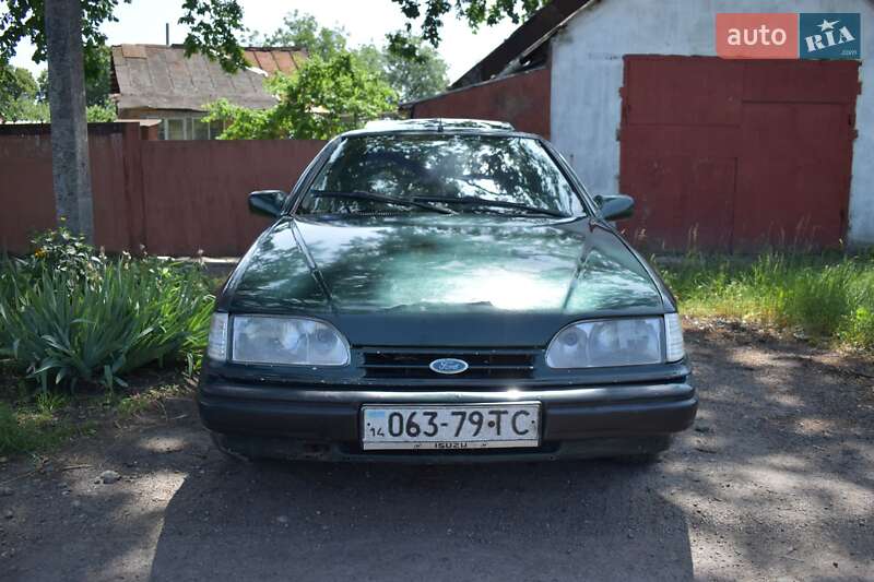 Седан Ford Scorpio 1994 в Карлівці