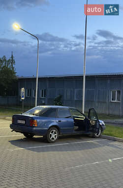 Лифтбек Ford Scorpio 1989 в 