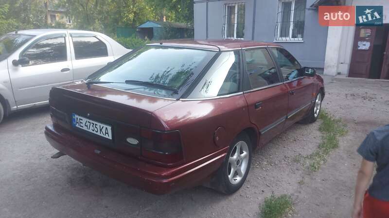 Лифтбек Ford Scorpio 1992 в Каменском