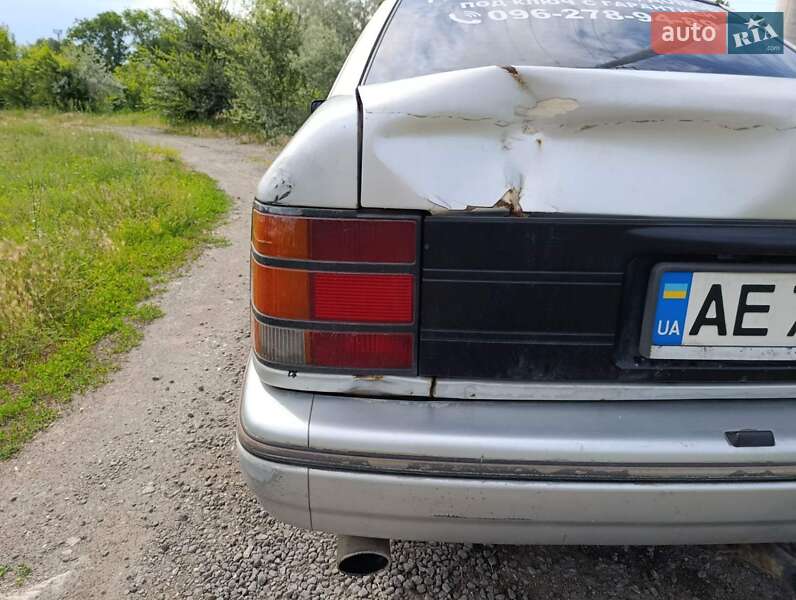 Седан Ford Scorpio 1992 в Дніпрі фото 4 Седан Ford Scorpio 1992 в Дніпрі