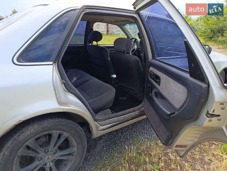 Седан Ford Scorpio 1992 в Дніпрі фото 22 Седан Ford Scorpio 1992 в Дніпрі