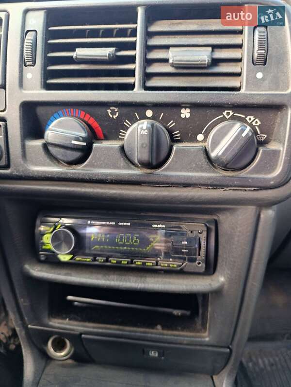 Седан Ford Scorpio 1992 в Дніпрі фото 42 Седан Ford Scorpio 1992 в Дніпрі