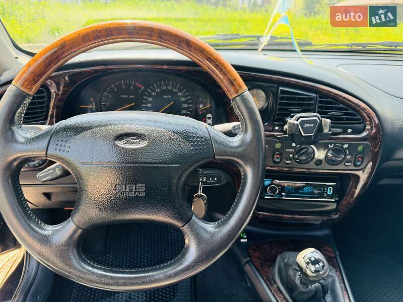 Седан Ford Scorpio 1996 в Білогородці
