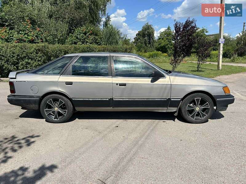 Седан Ford Scorpio 1987 в Чернігові