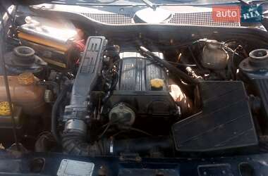 Седан Ford Scorpio 1990 в 