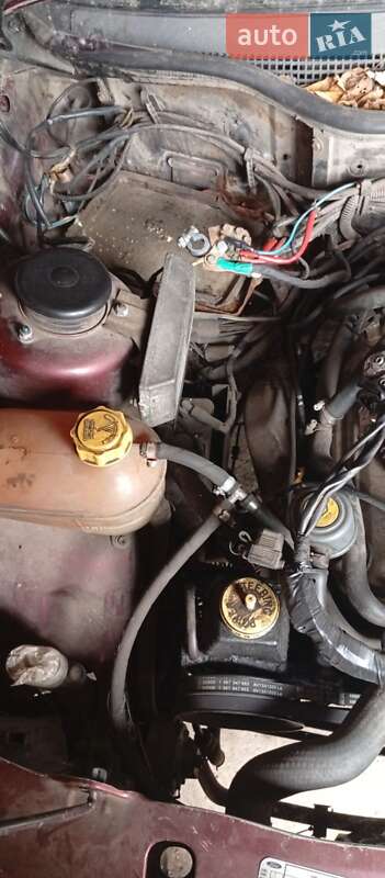 Лифтбек Ford Scorpio 1989 в Каневе