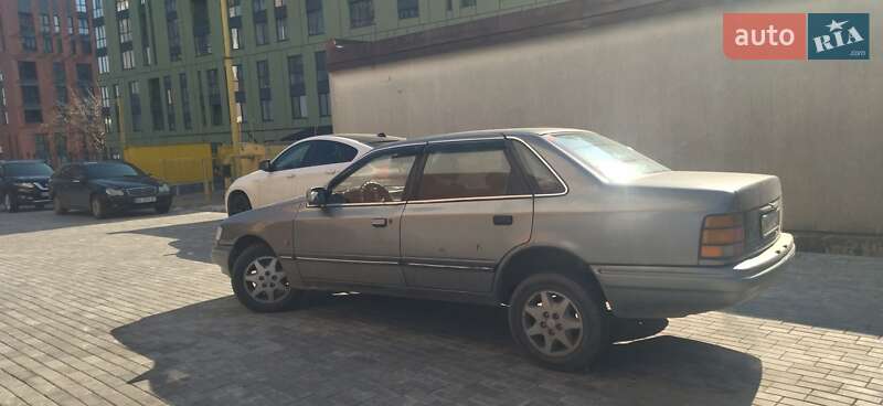 Седан Ford Scorpio 1990 в Рівному