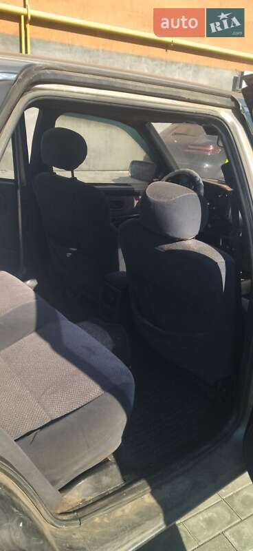 Седан Ford Scorpio 1990 в Рівному