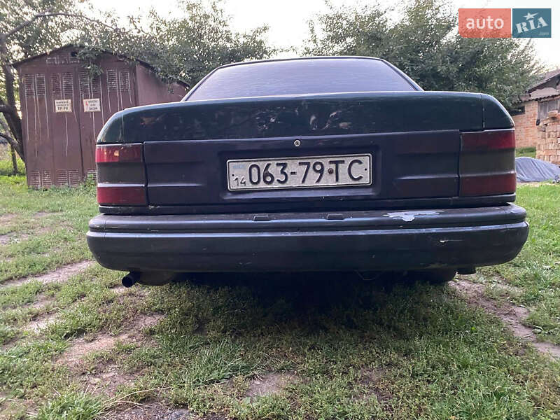 Седан Ford Scorpio 1994 в Диканьці