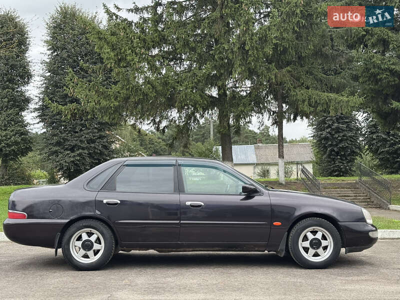 Седан Ford Scorpio 1996 в Радивиліві