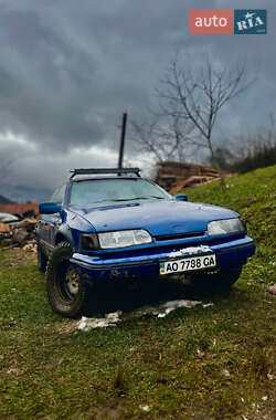 Седан Ford Scorpio 1993 в Рахове