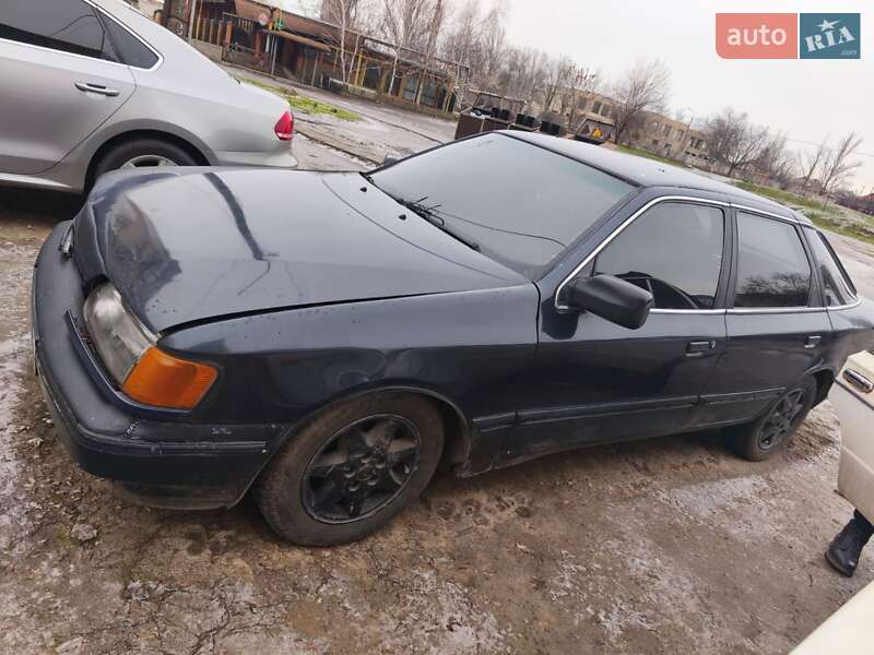 Лифтбек Ford Scorpio 1986 в Кривом Роге