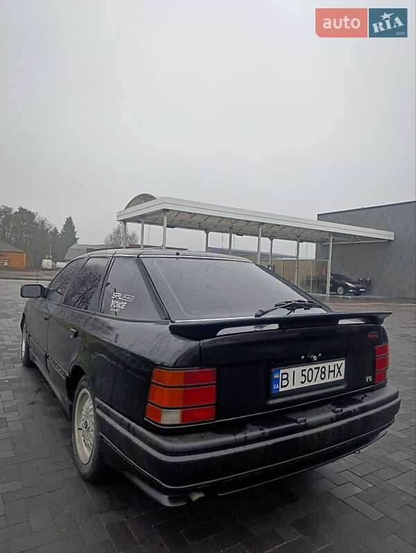Лифтбек Ford Scorpio 1988 в Лубнах
