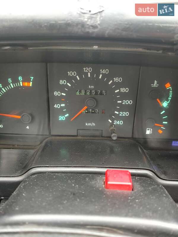 Седан Ford Scorpio 1987 в Вільногірську