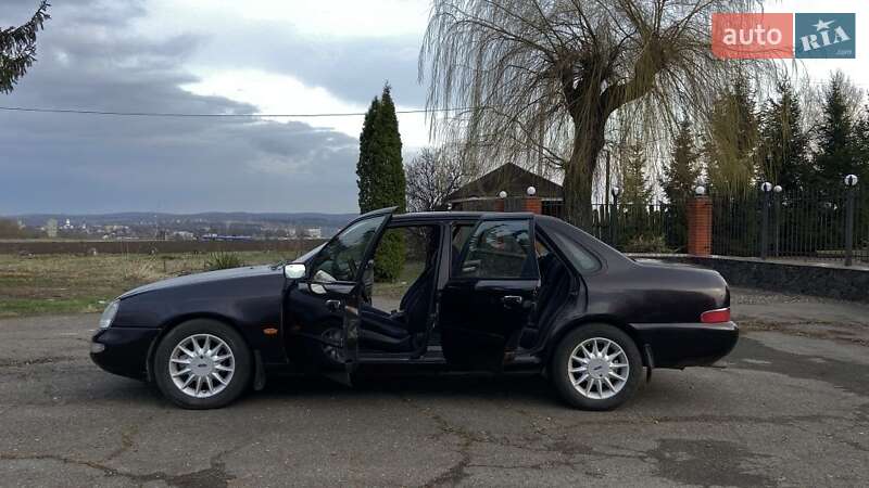 Ford Scorpio 1996