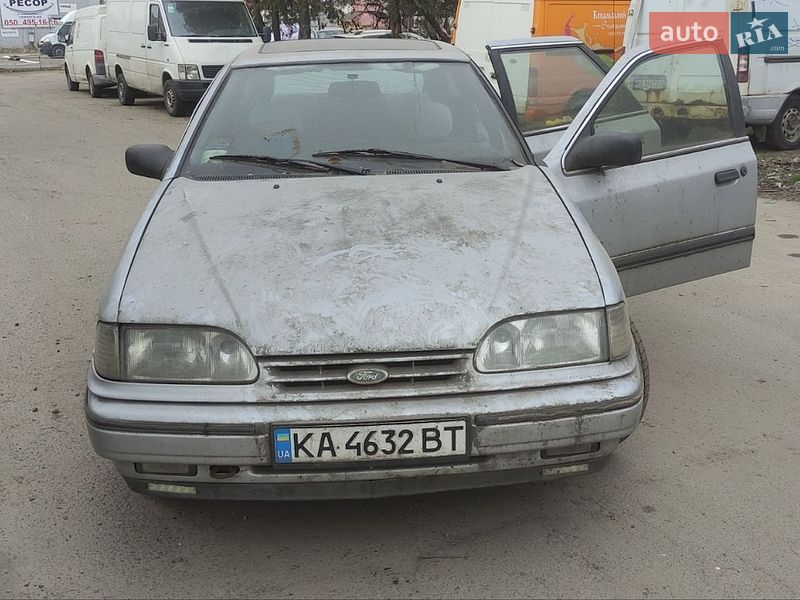 Лифтбек Ford Scorpio 1992 в Киеве