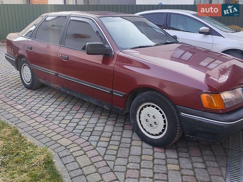 Ліфтбек Ford Scorpio 1986 в Києві