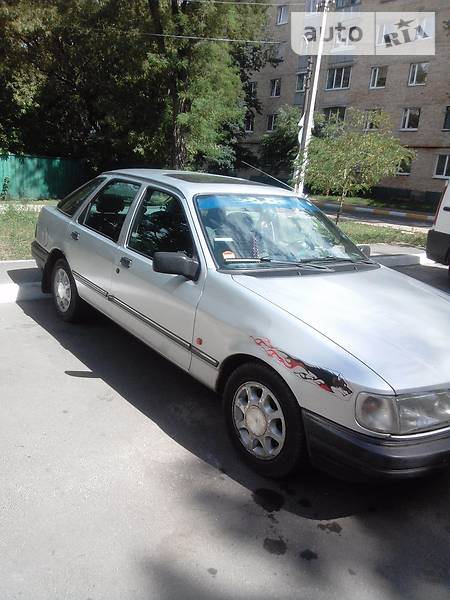 Хэтчбек Ford Sierra 1991 в Киеве