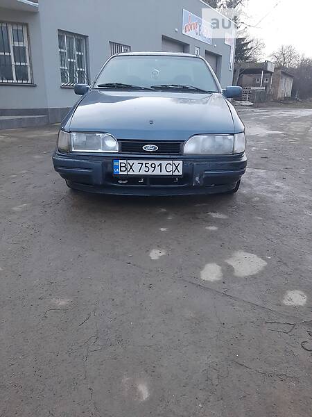 Седан Ford Sierra 1988 в Ярмолинцях