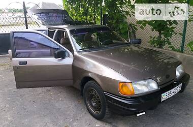 Хэтчбек Ford Sierra 1988 в Бродах