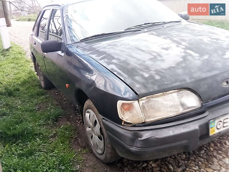 Хэтчбек Ford Sierra 1989 в Черновцах