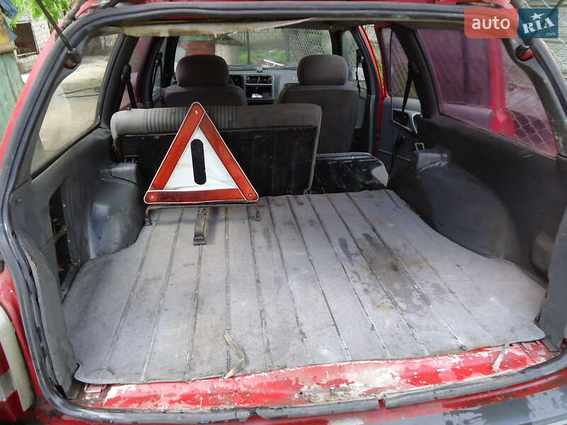 Универсал Ford Sierra 1986 в Ковеле фото 4 Универсал Ford Sierra 1986 в Ковеле