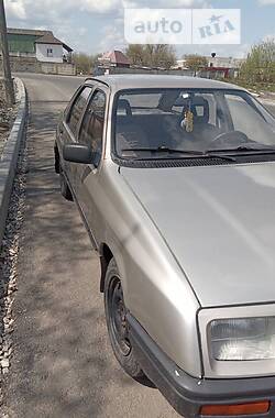 Седан Ford Sierra 1985 в Калуші