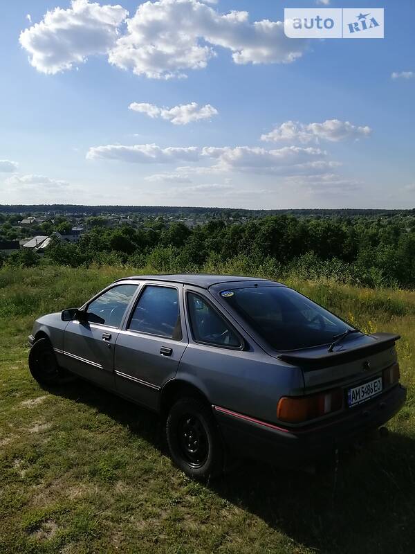 Хэтчбек Ford Sierra 1987 в Житомире