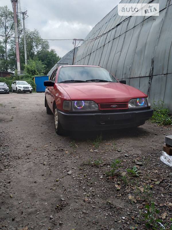 Седан Ford Sierra 1990 в Києві