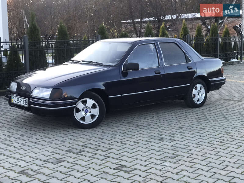 Седан Ford Sierra 1987 в Стрые