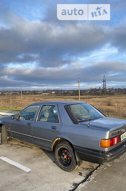 Седан Ford Sierra 1988 в Новій Одесі