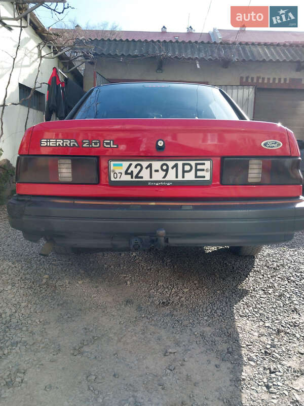 Седан Ford Sierra 1988 в Ужгороді