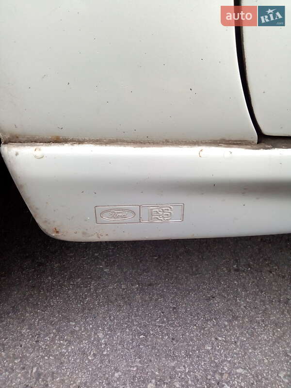 Седан Ford Sierra 1988 в Запорожье фото 6 Седан Ford Sierra 1988 в Запорожье