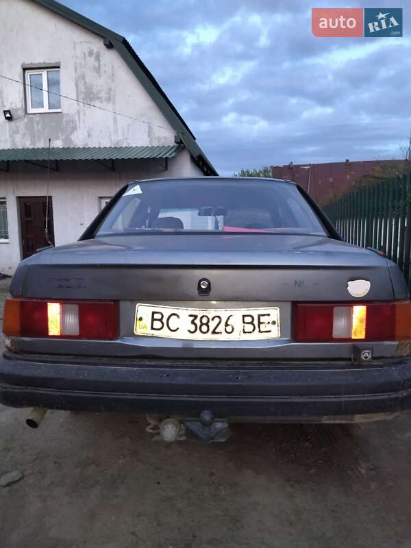 Седан Ford Sierra 1987 в Яворове