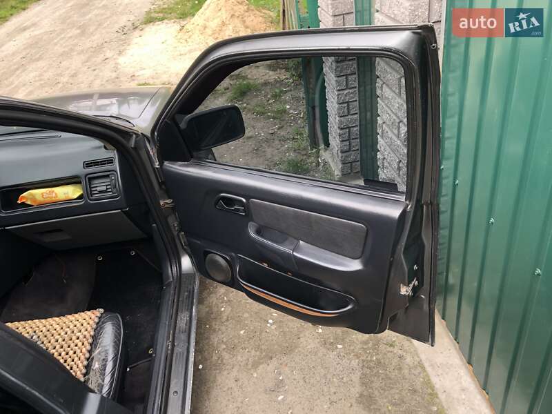 Седан Ford Sierra 1991 в Малине фото 40 Седан Ford Sierra 1991 в Малине