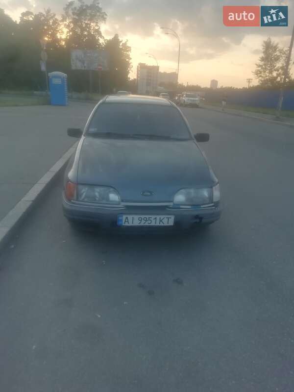 Седан Ford Sierra 1988 в Києві
