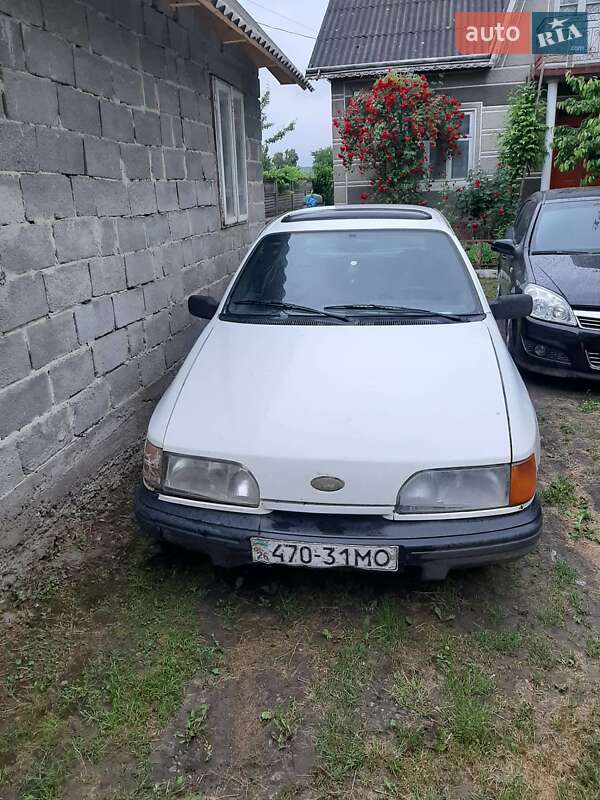 Седан Ford Sierra 1988 в Черновцах