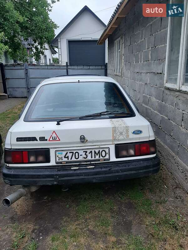 Седан Ford Sierra 1988 в Черновцах
