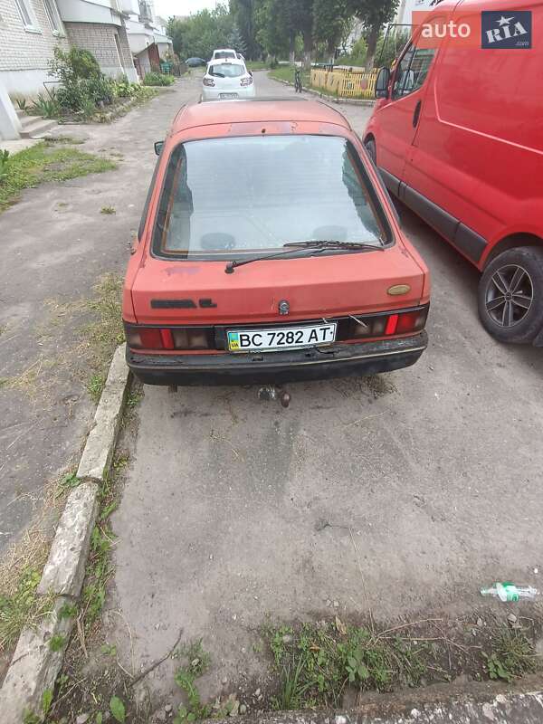 Лифтбек Ford Sierra 1988 в Золочеве фото 4 Лифтбек Ford Sierra 1988 в Золочеве
