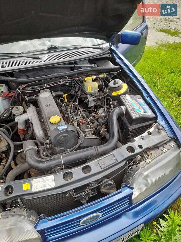 Седан Ford Sierra 1992 в Ружині