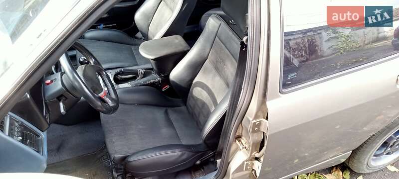 Седан Ford Sierra 1989 в Одессе