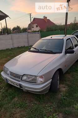 Седан Ford Sierra 1992 в Сновске