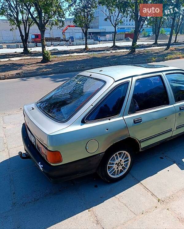 Лифтбек Ford Sierra 1987 в Черкассах