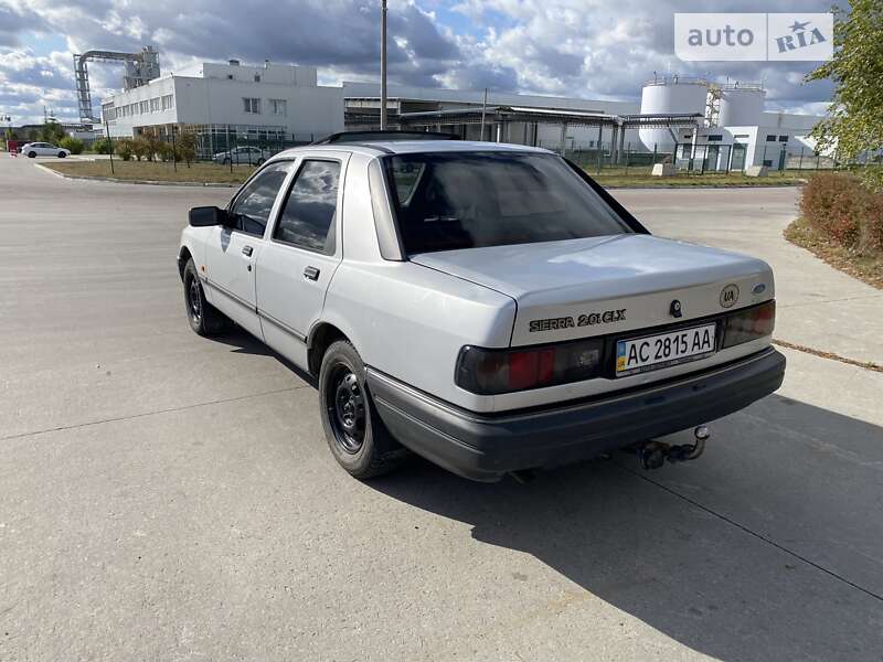 Седан Ford Sierra 1989 в Коростені