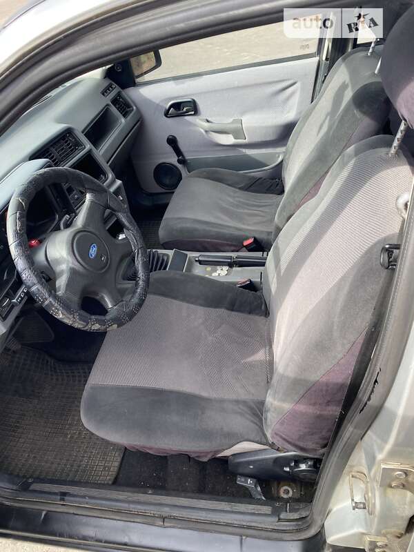 Седан Ford Sierra 1989 в Коростені