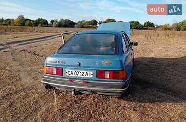 Лифтбек Ford Sierra 1987 в Кропивницком